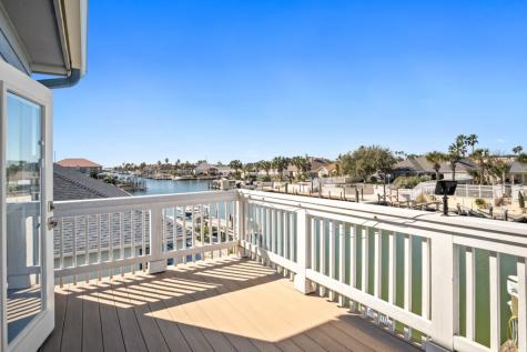 112 Dolphin Court Aransas Pass TX 78336