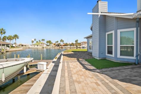112 Dolphin Court Aransas Pass TX 78336