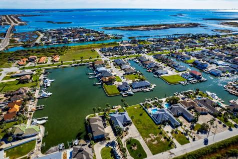112 Dolphin Court Aransas Pass TX 78336