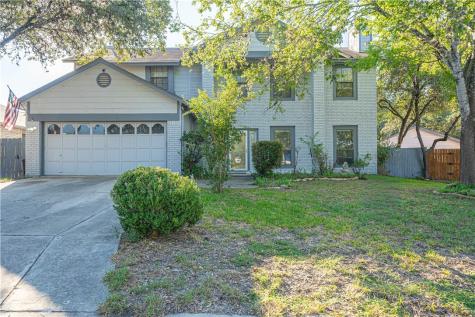 9218 Jorwoods Drive San Antonio TX 78250