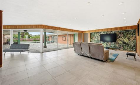2011 Ocean Drive Corpus Christi TX 78404