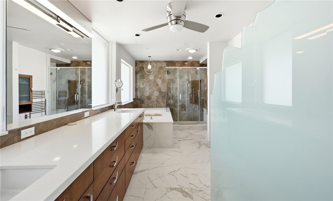 2011 Ocean Drive Corpus Christi TX 78404