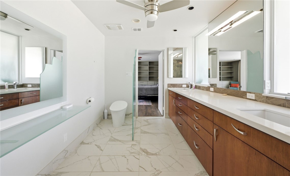 2011 Ocean Drive Corpus Christi TX 78404