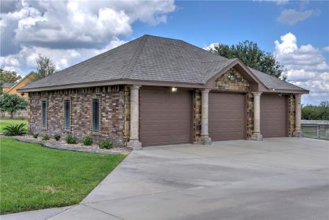 244 County Road 373 Sandia TX 78383
