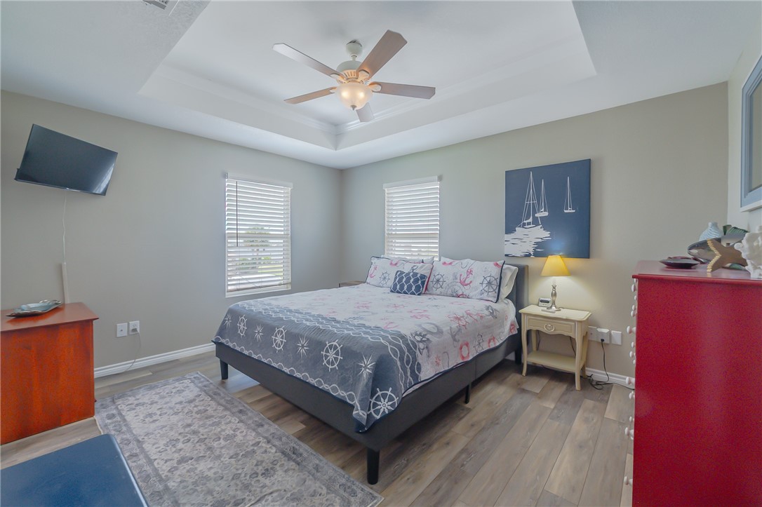 142 Lakeshore Drive Rockport TX 78382