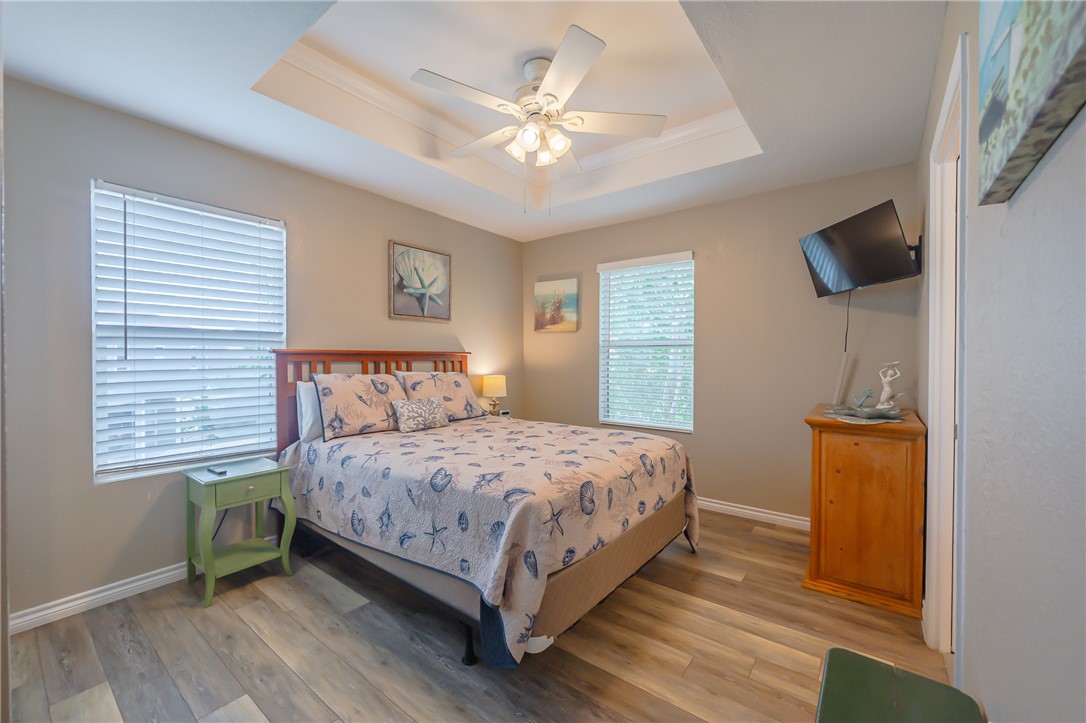 142 Lakeshore Drive Rockport TX 78382