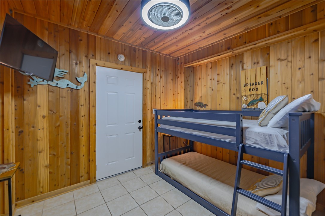 142 Lakeshore Drive Rockport TX 78382