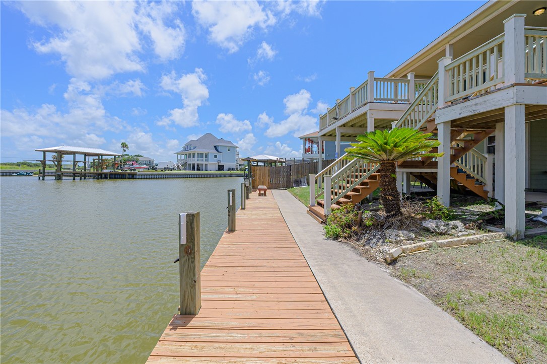 142 Lakeshore Drive Rockport TX 78382