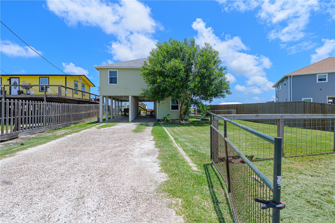 142 Lakeshore Drive Rockport TX 78382