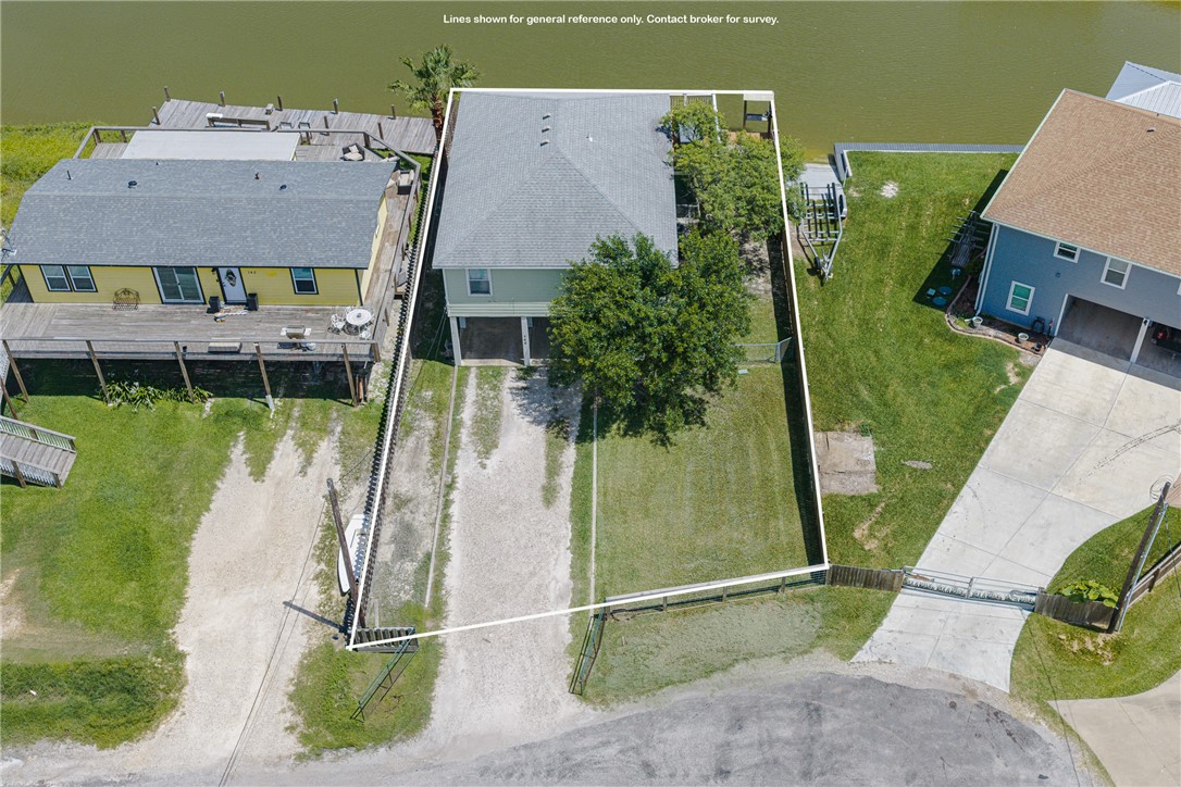 142 Lakeshore Drive Rockport TX 78382