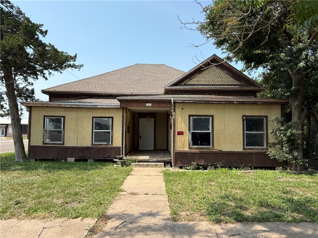 202 E Fordyce Avenue Kingsville TX 78363