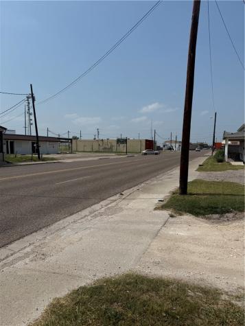 202 E Fordyce Avenue Kingsville TX 78363