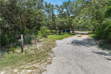 2201 Myrtle Street Rockport TX 78382