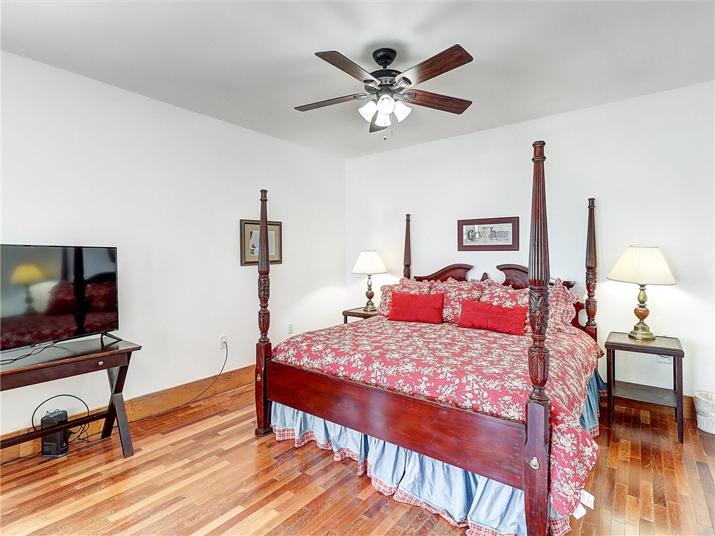 1615 Water Street Rockport TX 78382