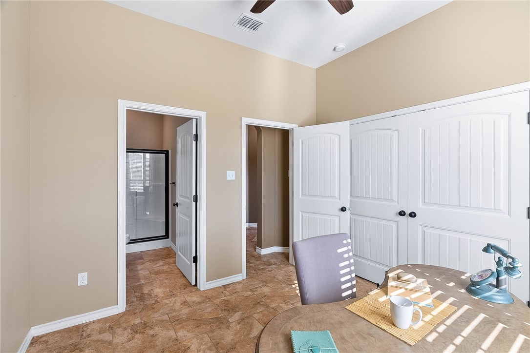 6858 Sir Moses Corpus Christi TX 78414