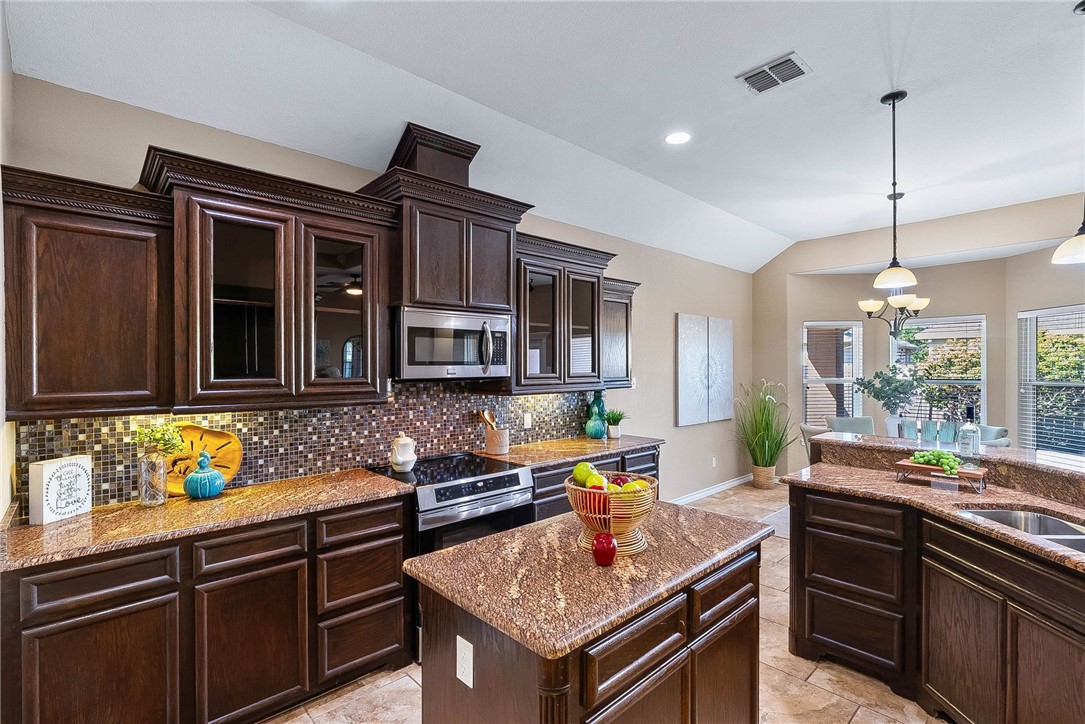 6858 Sir Moses Corpus Christi TX 78414