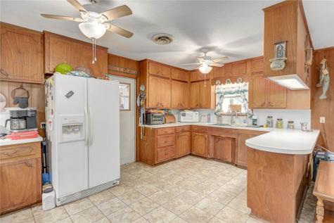 620 W Nelson Avenue Aransas Pass TX 78336