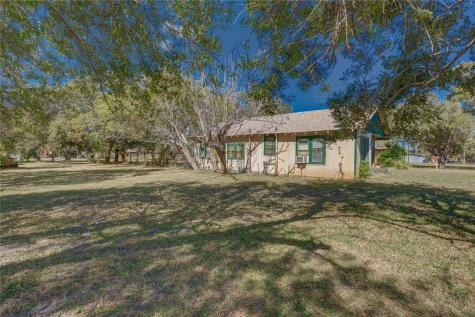 620 W Nelson Avenue Aransas Pass TX 78336