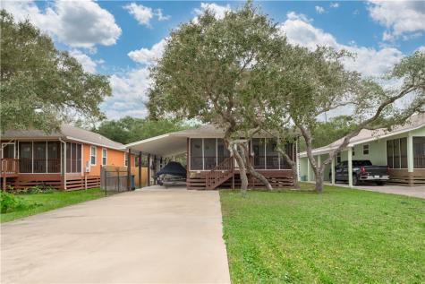 1023 S Fuqua Street Rockport TX 78382