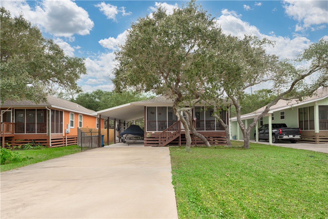 1023 S Fuqua Street Rockport TX 78382