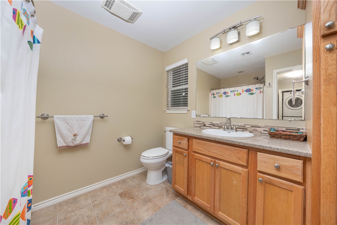 1023 S Fuqua Street Rockport TX 78382