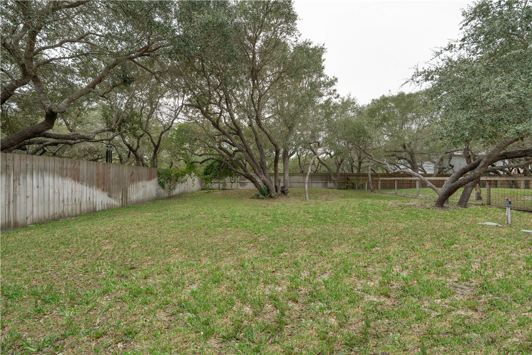 1023 S Fuqua Street Rockport TX 78382