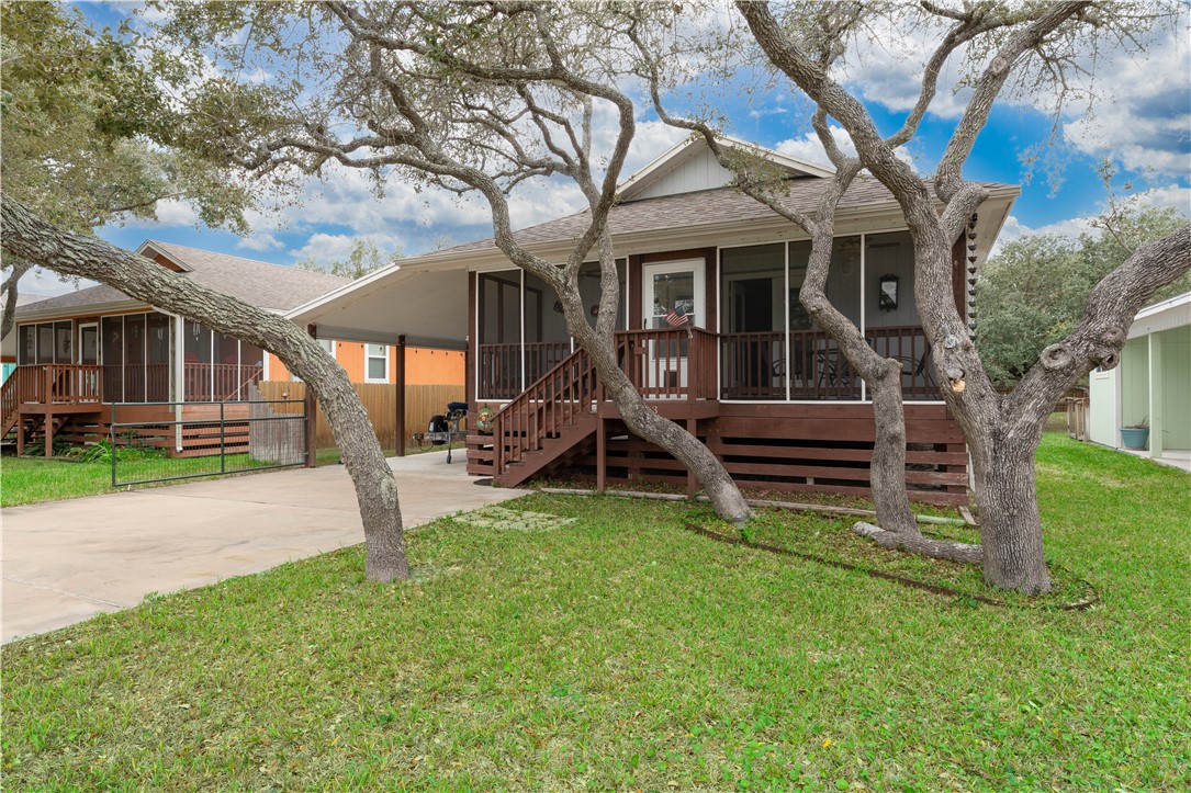 1023 S Fuqua Street Rockport TX 78382