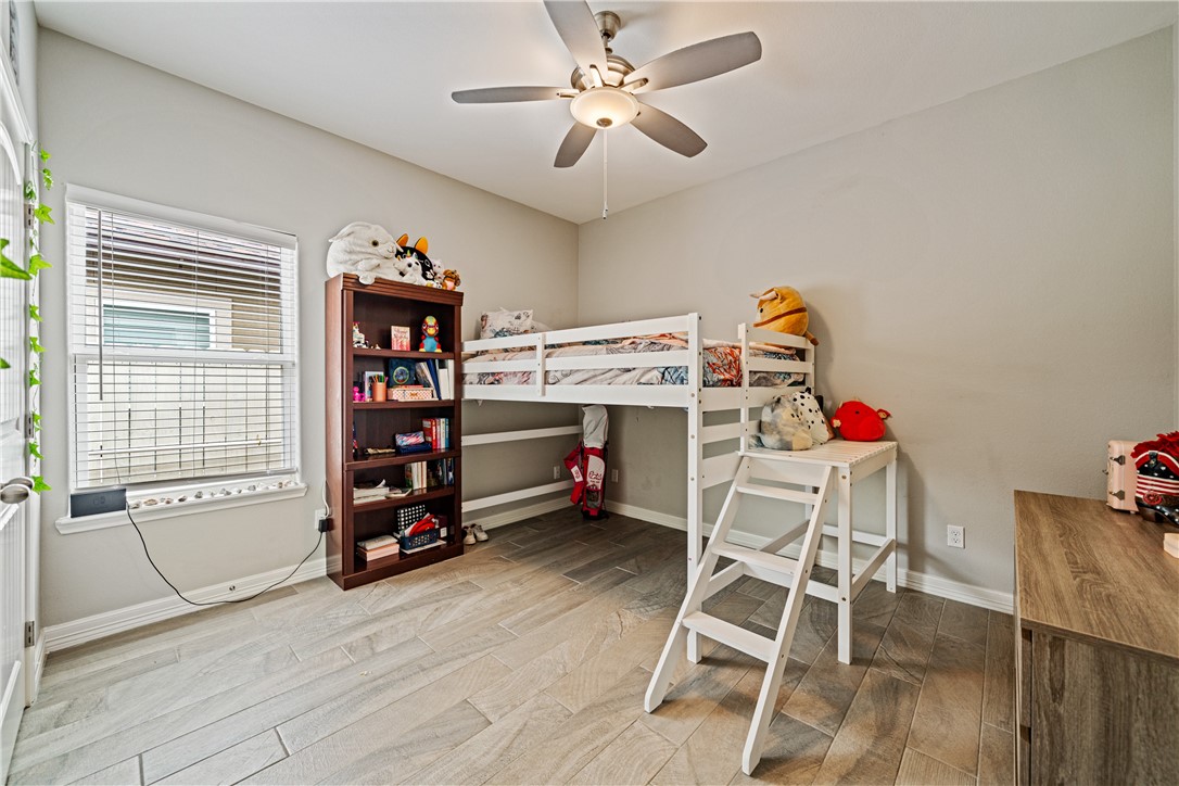 15433 Finistere Street Corpus Christi TX 78418