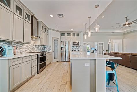 15433 Finistere Street Corpus Christi TX 78418