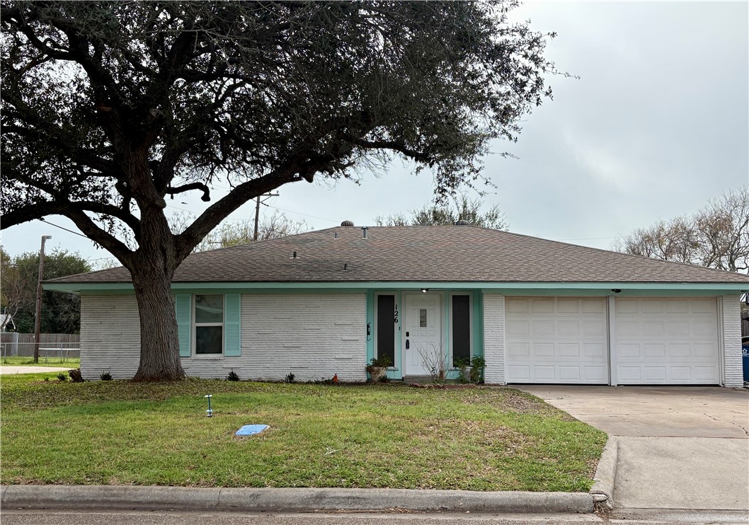 126 N Janin Circle Portland TX 78374