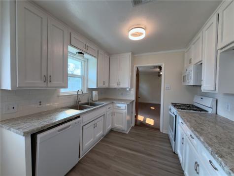 126 N Janin Circle Portland TX 78374