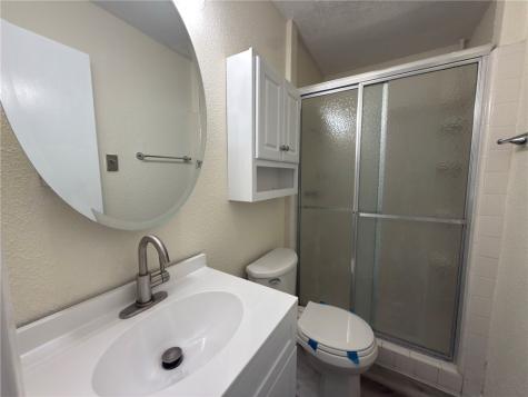 126 N Janin Circle Portland TX 78374