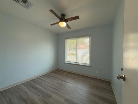 126 N Janin Circle Portland TX 78374