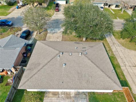 126 N Janin Circle Portland TX 78374