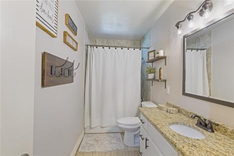 6205 Londonderry Drive Corpus Christi TX 78415