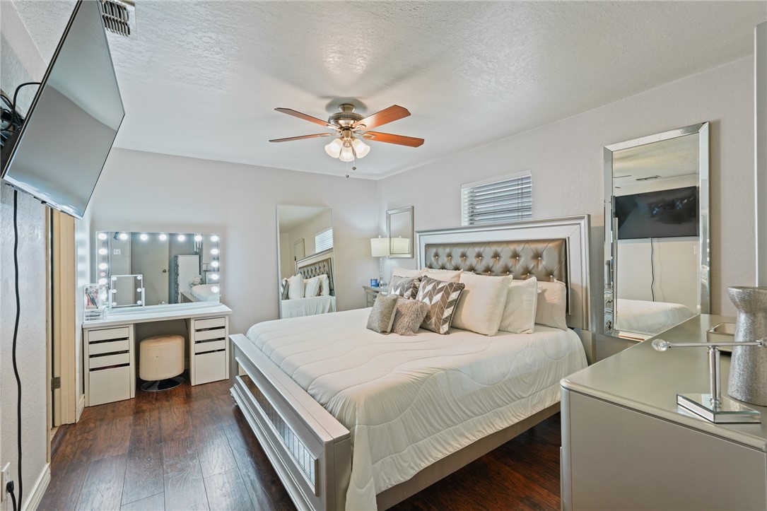 6205 Londonderry Drive Corpus Christi TX 78415