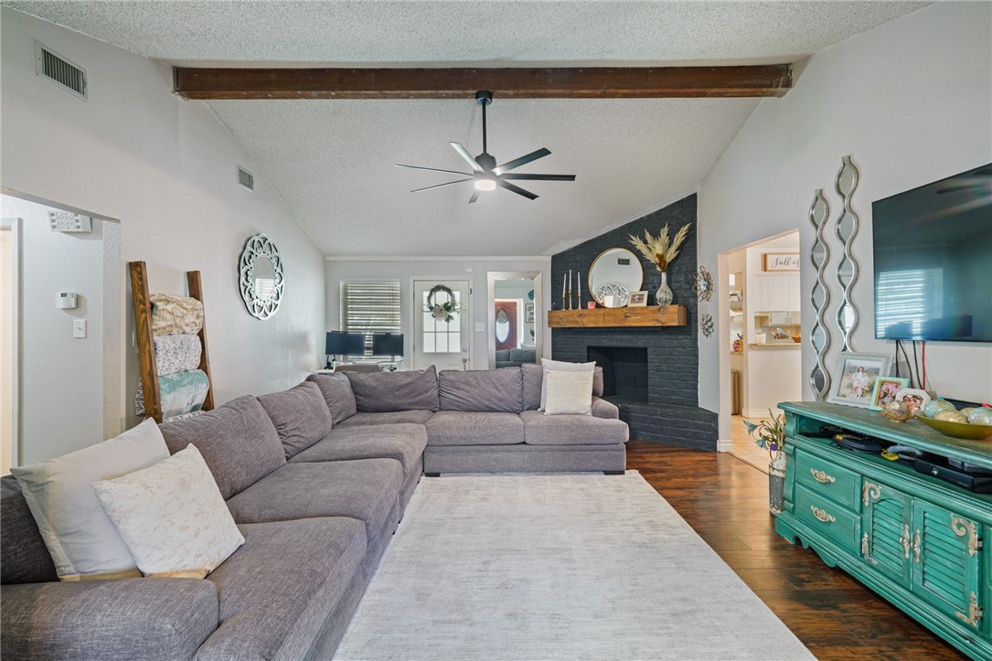 6205 Londonderry Drive Corpus Christi TX 78415