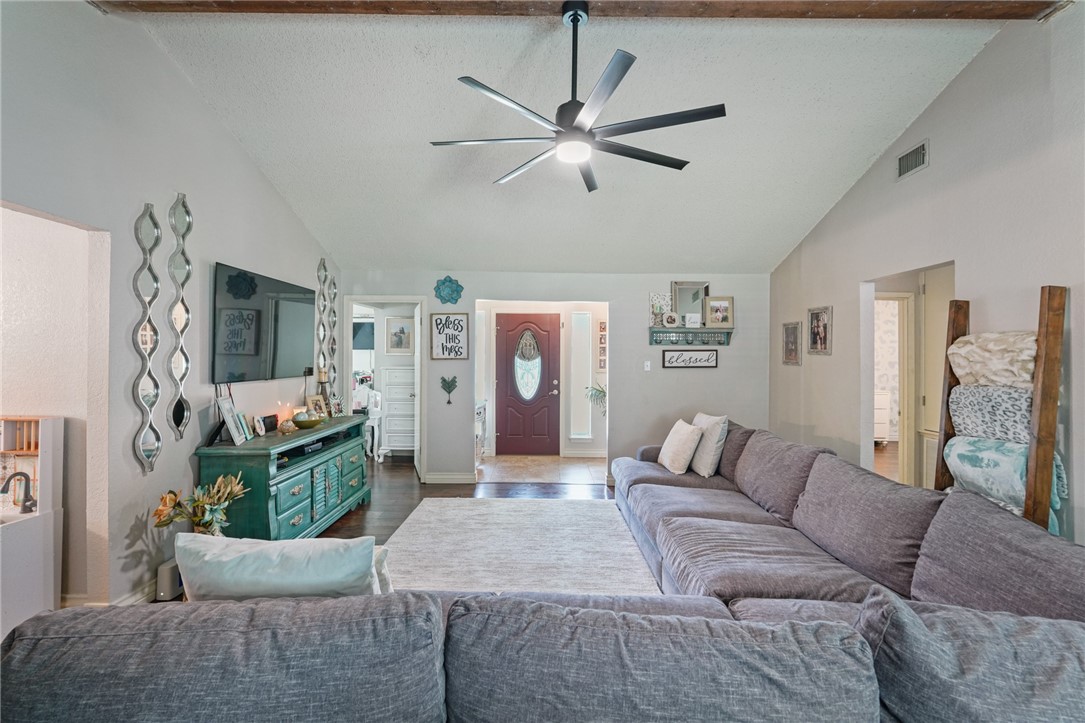 6205 Londonderry Drive Corpus Christi TX 78415
