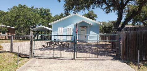 610 Pine Avenue Rockport TX 78382