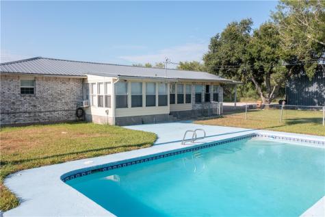 372 E Fm 771 Riviera TX 78379