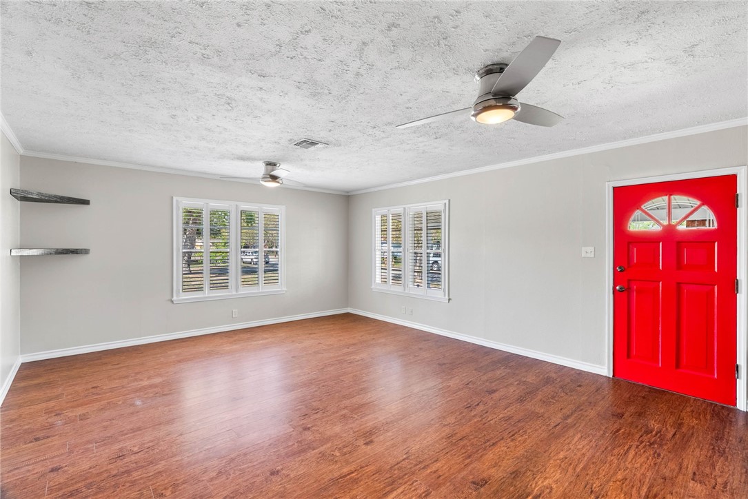 3609 Cottonwood Street Corpus Christi TX 78411