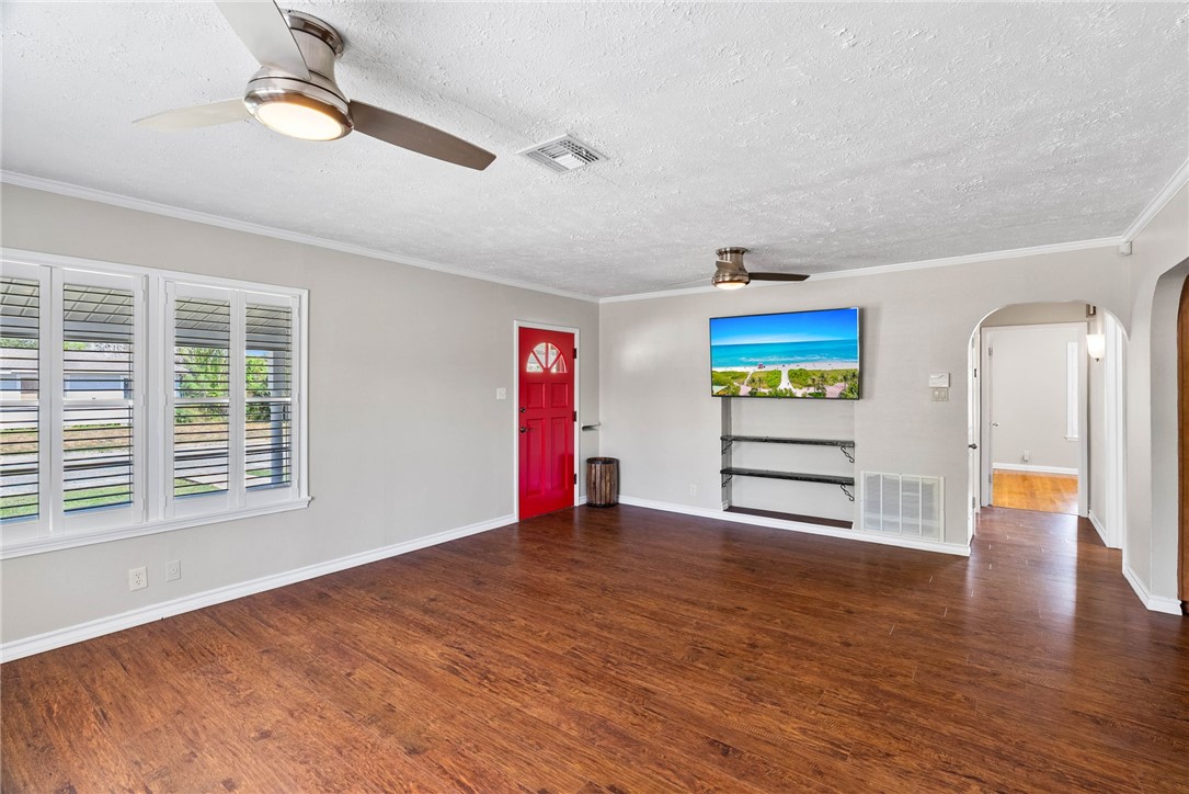 3609 Cottonwood Street Corpus Christi TX 78411