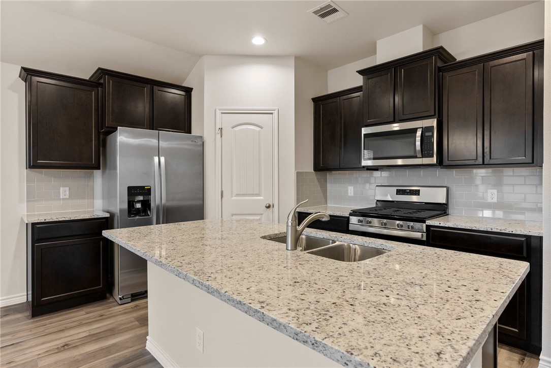 7610 Lacey Drive Corpus Christi TX 78414