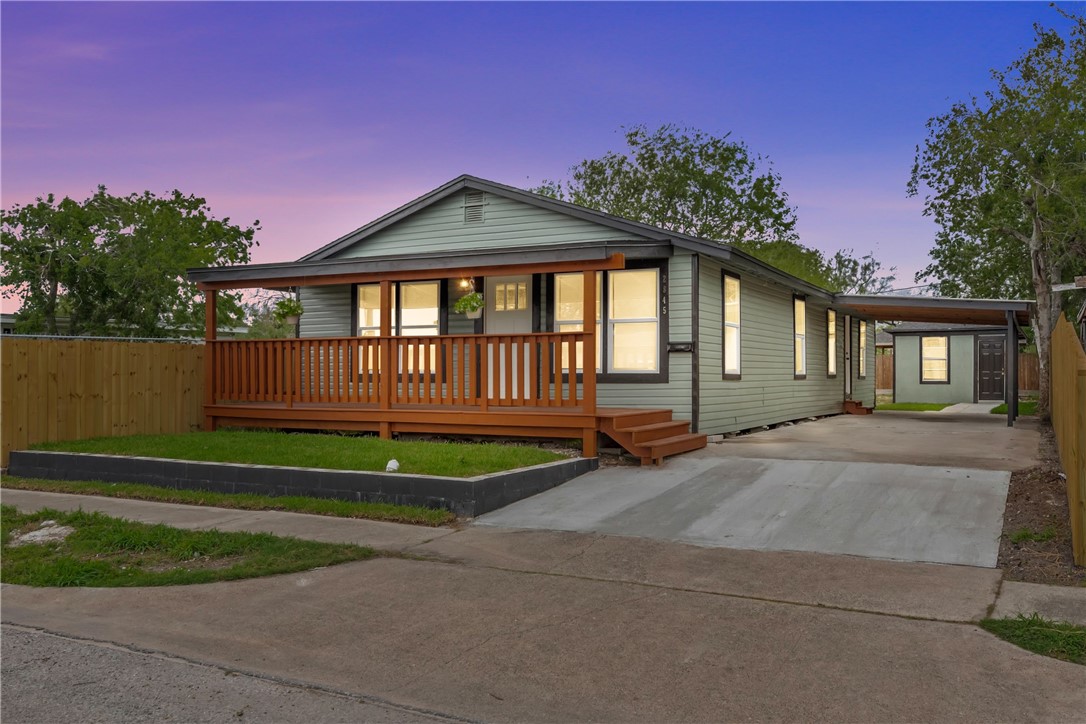 2845 Elgin Street Corpus Christi TX 78405