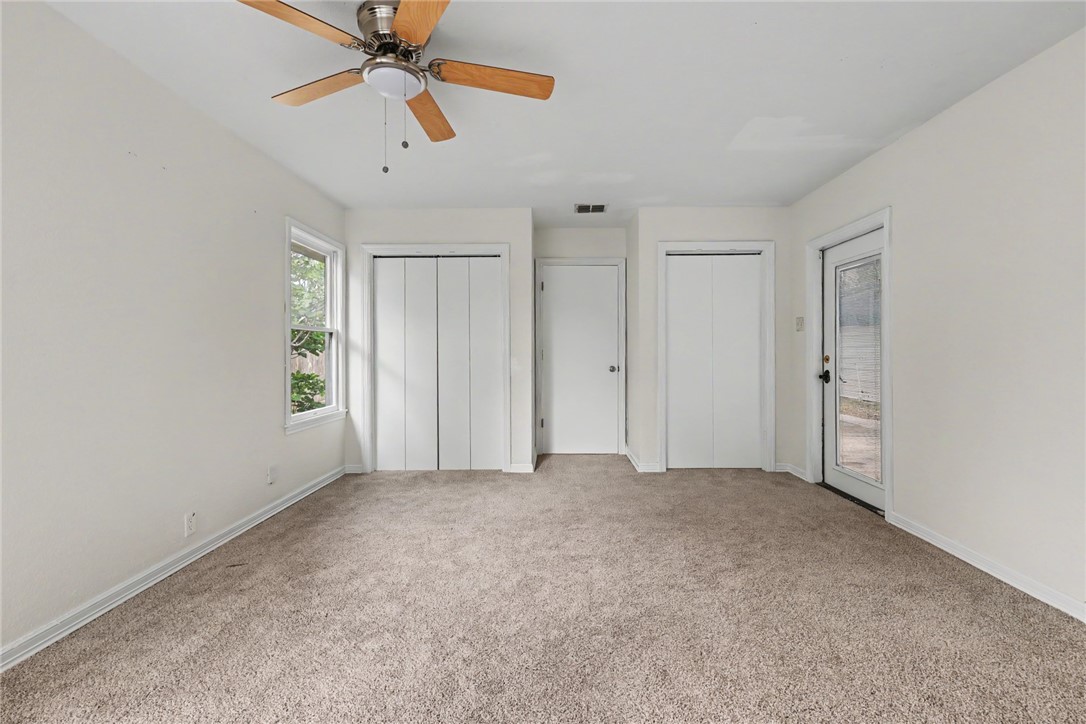 942 Delaine Drive Corpus Christi TX 78411
