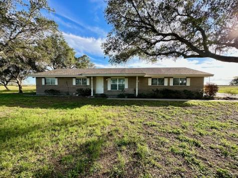 319 W County Road 2140 Kingsville TX 78363