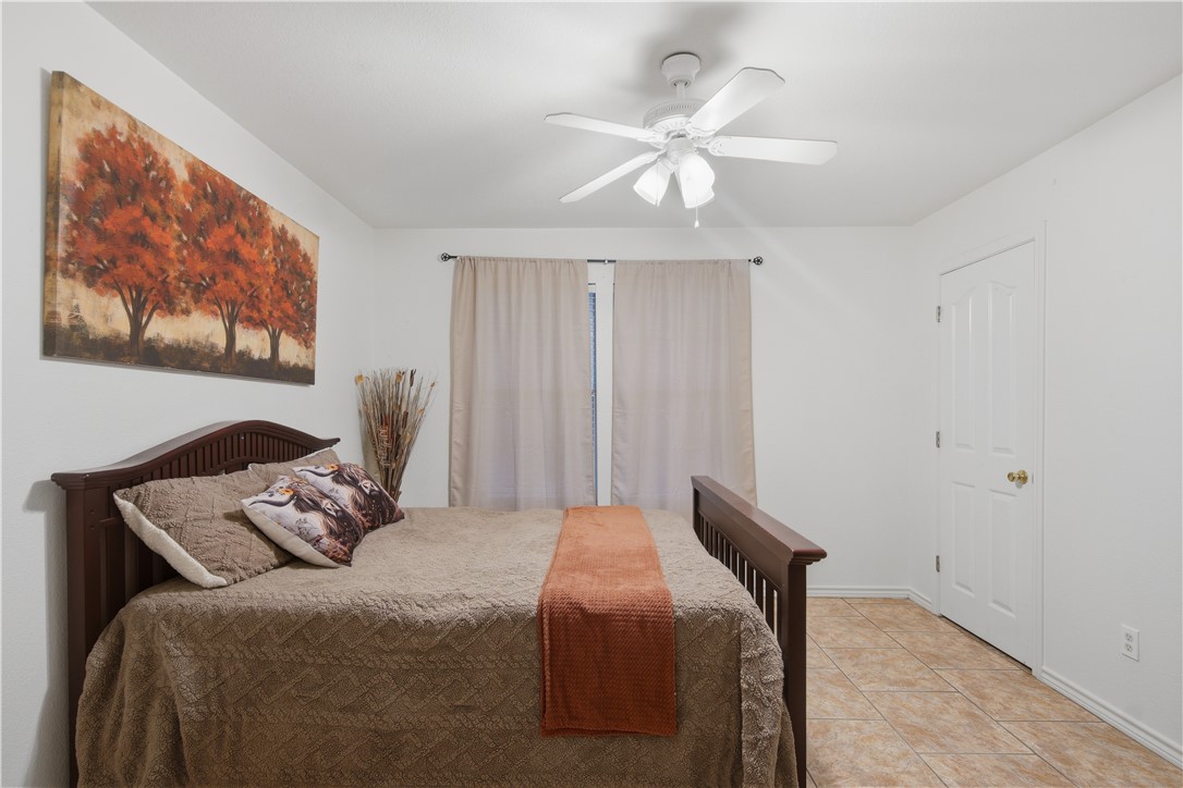 5133 Graford Place Corpus Christi TX 78413