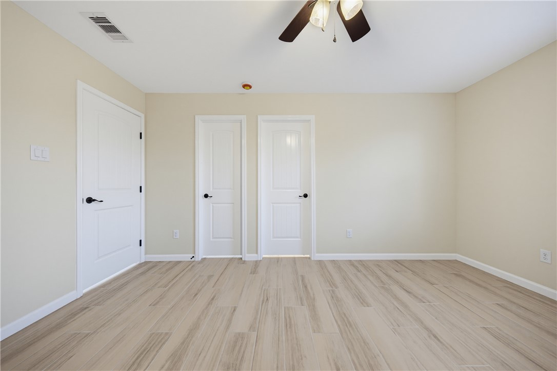 1402 Marine Drive Corpus Christi TX 78418