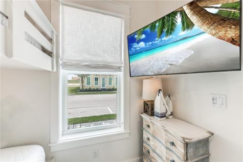 709 Sunrise Avenue Port Aransas TX 78373