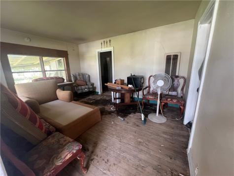 107 Gallia Street Woodsboro TX 78393
